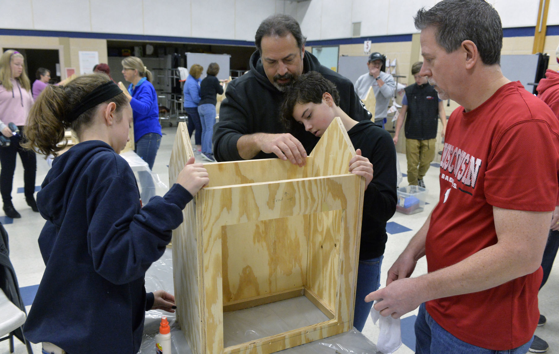 LITTLE LENDING LIBRARIES